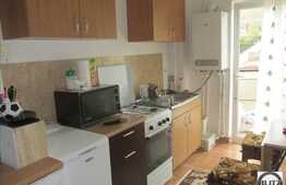 De vanzare 2 camere, 46 mp, balcon, zona Teilor! Pret bun! Mobilat!