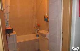 De vanzare 2 camere, 46 mp, balcon, zona Teilor! Pret bun! Mobilat!