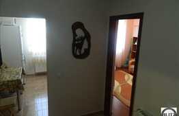 De vanzare 2 camere, 51 mp, balcon, zona Florilor! Loc de parcare!