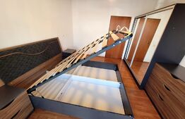 Apartament 2 camere, 52 mp, parcare, balcon, zona Pod Ira