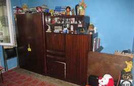 De vanzare 2 camere, etaj intermediar, la cateva minute de Piata Mercur!