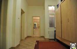 Vanzare 2 camere, decomandat, 113 mp, 1 loc de parcare, zona Piata Unirii!