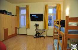 Vanzare 2 camere, decomandat, 113 mp, 1 loc de parcare, zona Piata Unirii!