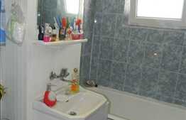 Apartament 3 camere, 50 mp utili, boxa la subsol, zona strazii Donath