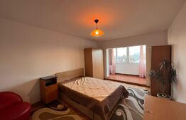 Apartament de 2 camere, 60mp, decomandat, zona Piata Cipariu