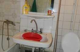 Vanzare 3 camere, 53 mp utili, orientare sudica, zona strazii Fantanele!