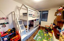 Apartament 3 camere, 60mp, etaj intermediar, parcare, zona Teilor