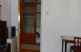 Vanzare apartament 2 camere, 40 mp utili, 1 garaj, zona Profi! Complet mobilat!