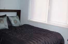 2 camere, 63 mp, zona Eftimie Murgu, curte comuna cu piscina si loc de parcare