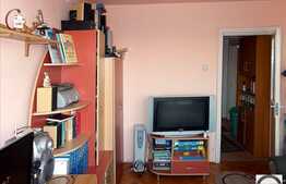 Apartament de vanzare, 3 camere, etaj intermediar, zona Fantanele!