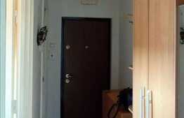 Apartament de vanzare, 3 camere, etaj intermediar, zona Fantanele!