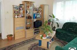 Apartament de vanzare, 3 camere, etaj intermediar, zona Fantanele!