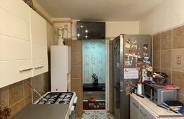 Apartament 3 camere, decomandat, 52mp, etaj 2,  cartier Noua