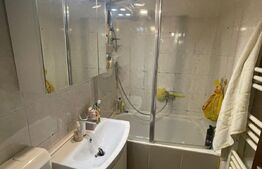 Apartament 3 camere, decomandat, 52mp, etaj 2,  cartier Noua