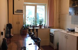 Apartament 4 camere, 77 mp, decomandat, zona Marasti