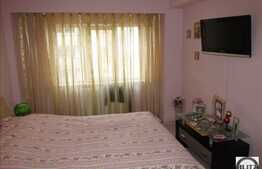 Apartament de vanzare, 2 camere, 60 mp, etaj intermediar, boxa, zona N.Titulescu