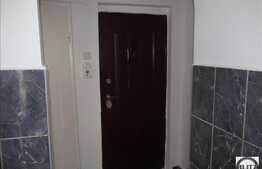 Vanzare 2 camere, 44 mp utili, balcon, etaj intermediar, zona strazii Baisoara!