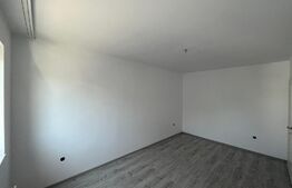 Apartament 3 camere, etaj intermediar, parcare, bloc NOU, zona Porii