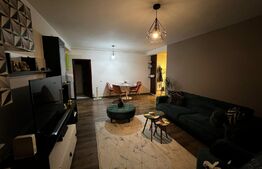 Apartament 3 camere, 74 mp, etaj intermediar, boxa, parcare, zona Sub Cetate!