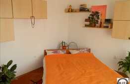 1 camera, 34 mp, balcon, etaj intermediar, zona strazii Eroilor! Parcare!