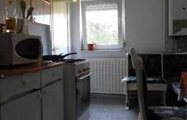 Inchiriere 2 camere, decomandat, 54 mp, mobilat dragut, zona strazii Scortarilor