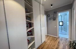 Casa de lux, 180mp utili, 350 curte, zona strazii Colinei