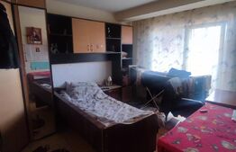 Apartament 2 camere, 42mp, loc de parcare, zona Teilor 