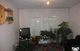 De vanzare 4 camere, decomandat, zona benzinariei Mol! Garaj!