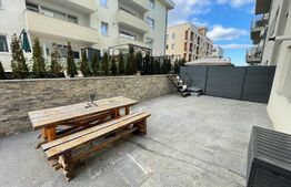 Apartament 2 camere, 56 mp, parcare, terasa, zona Grand Hotel Italia