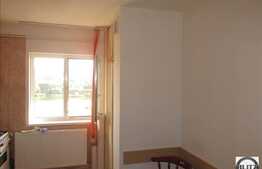 2 camere, 50 mp, decomandat, la 5 minute de IULIUS MALL! Loc parcare + Boxa!