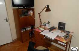 3 camere, decomandat, 64 mp utili, parcare, etaj intermediar, zona Kaufland!