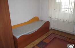 Apartament 3 camere, 65 mp, decomandat, mobilat, zona strazii Aurel Vlaicu