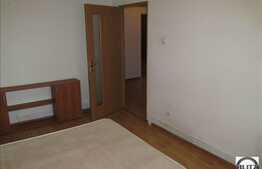 Apartament 3 camere, 65 mp, decomandat, mobilat, zona strazii Aurel Vlaicu
