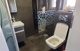 Unitate de triplex de vanzare, 78 mp , 92 teren, comunitate tanara, zona Terra 