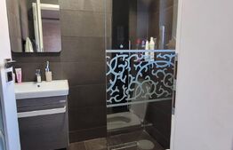 Unitate de triplex de vanzare, 78 mp , 92 teren, comunitate tanara, zona Terra 