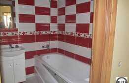 Inchiriere 3 camere, zona Florilor, etaj intermediar, mobilat si utilat!