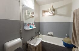 Apartament 3 camere semidecomandat, 69 mp, etaj intermediar, zona Hotel Royal!