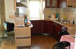 Inchiriere 3 camere, 65 mp, mobilat modern, balcon, zona strazii Dambovitei!