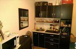 4 camere, 76 mp, decomandat, zona Kaufland! Parcare! Boxa pentru depozitare!