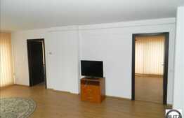 Vanzare 3 camere, 81 mp, terasa 100 mp utili, zona strazii Portelanului!