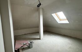 Apartament 3 camere 90 mp, 2 bai, terasa, semifinisat, zona Cetatii