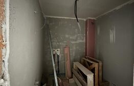 Apartament 3 camere semifinisat, 62 mp, terasa 10 mp, zona Cetatii