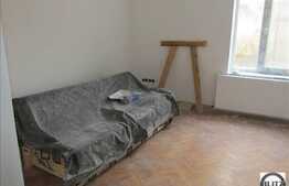 Vanzare 2 camere, finisat, decomandat, 54 mp, recent renovat, zona centrala!