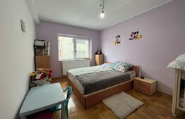 Apartament 3 camere, decomandat, 103 mp, parcare, zona Vivo!