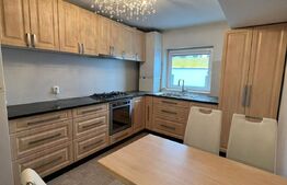 Apartament 3 camere, decomandat, 103 mp, parcare, zona Vivo!