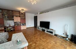 Apartament 3 camere, decomandat, 103 mp, parcare, zona Vivo!