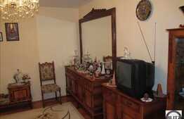 Apartament 3 camere, 65 mp utili, garaj, boxa la subsol, zona strazii Fabricii