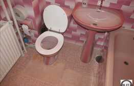 Apartament 3 camere, 65 mp utili, garaj, boxa la subsol, zona strazii Fabricii