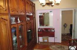 Apartament 3 camere, 65 mp utili, garaj, boxa la subsol, zona strazii Fabricii