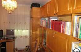 Apartament 3 camere, 65 mp utili, garaj, boxa la subsol, zona strazii Fabricii